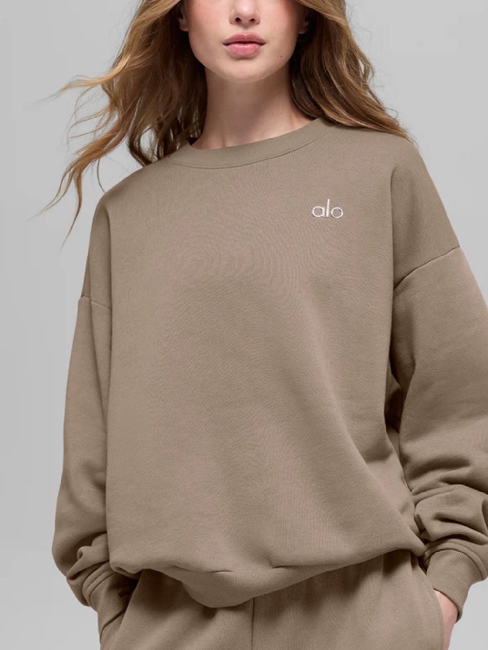 Accolade Crew Neck Pullover - Picture 12 of 15